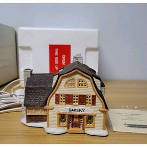 Hawthorne Porchlight Collections Mrs.‎ C's Bakery Village House 1994 Lamp 79685